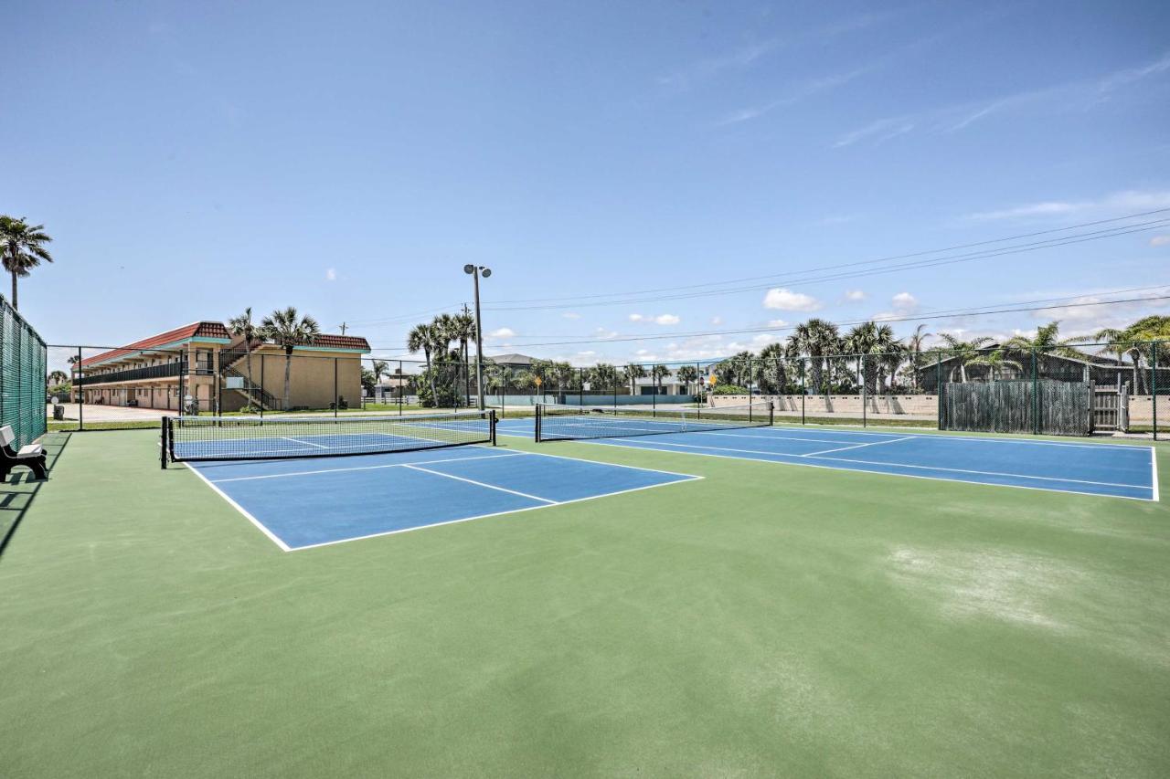 St Augustine Getaway With Porch 1 Block To Beach! سانت أوغيستين المظهر الخارجي الصورة