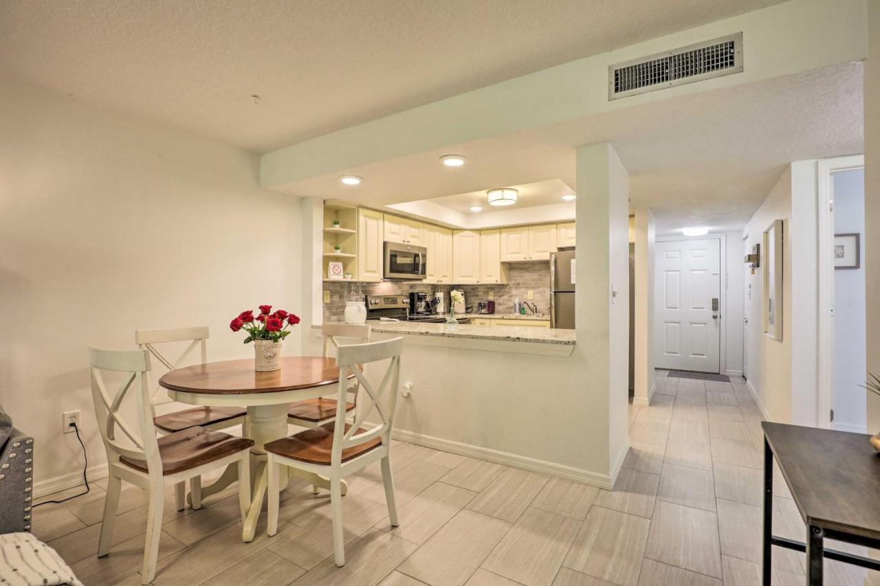 St Augustine Getaway With Porch 1 Block To Beach! سانت أوغيستين المظهر الخارجي الصورة