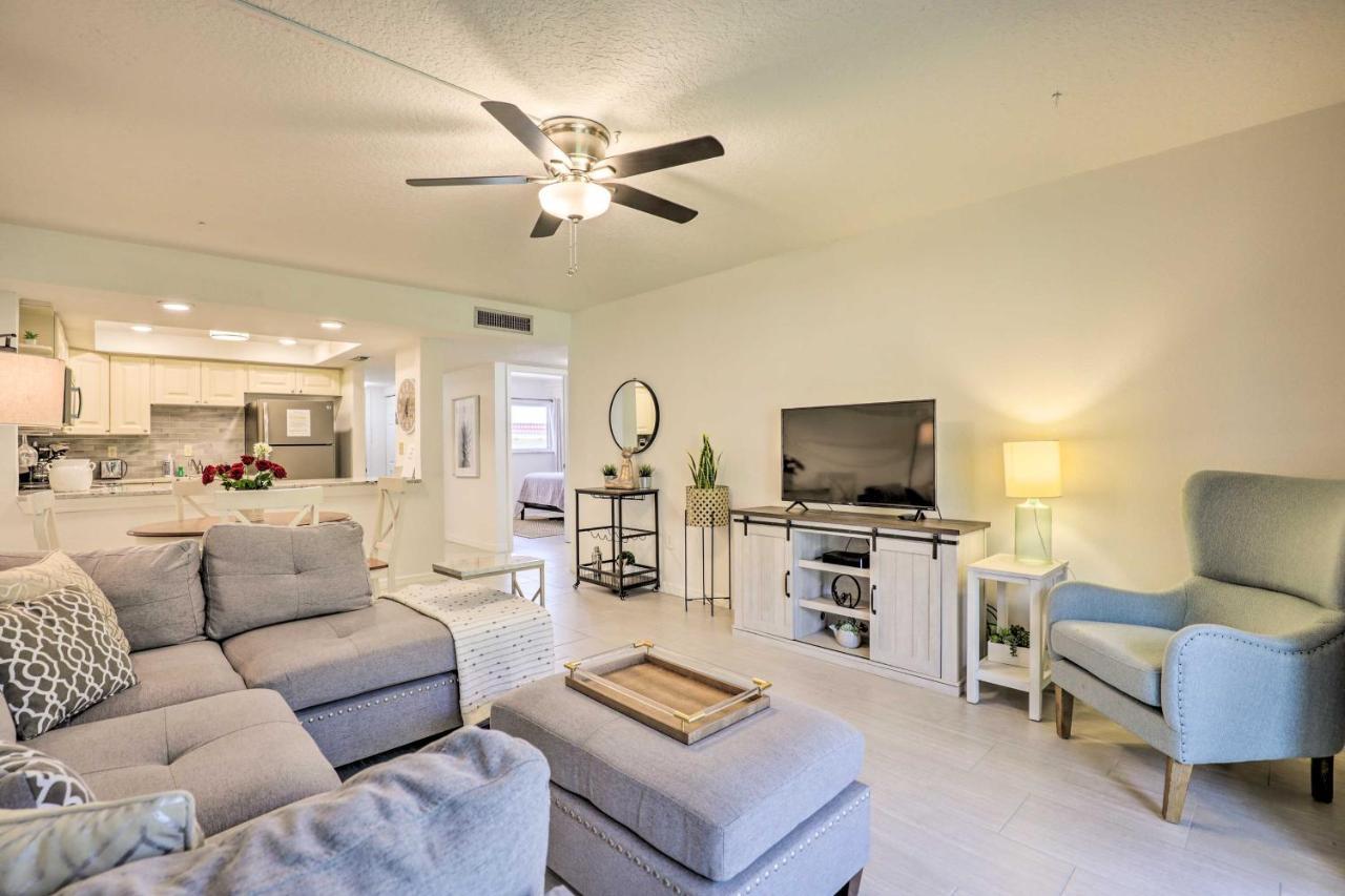 St Augustine Getaway With Porch 1 Block To Beach! سانت أوغيستين المظهر الخارجي الصورة